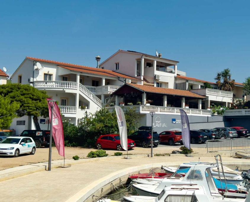 Plavi Val Apartments Tribalj المظهر الخارجي الصورة